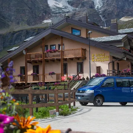 Meuble Furggen Hotel